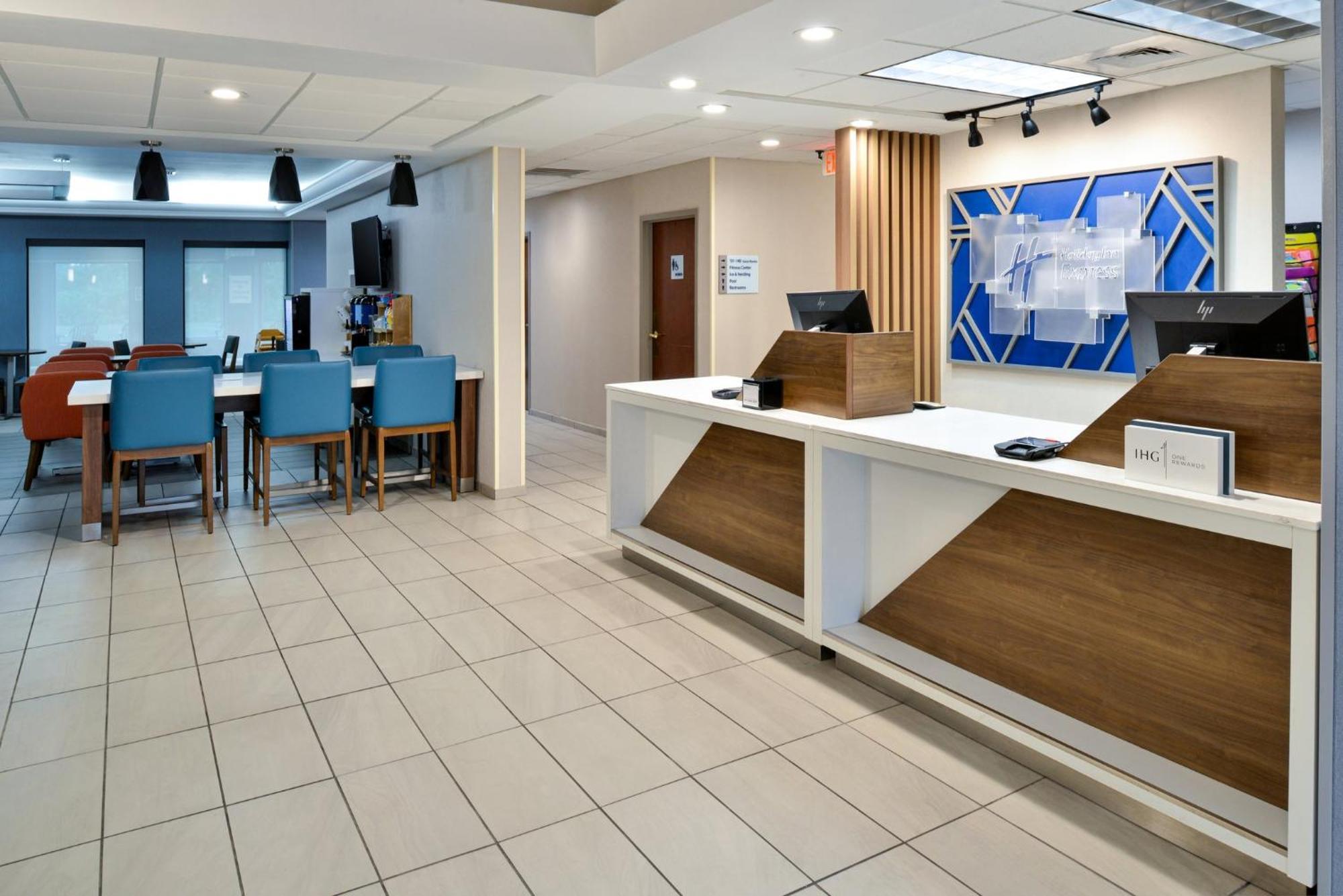 Holiday Inn Express Lewisburg - New Columbia By Ihg Eksteriør billede