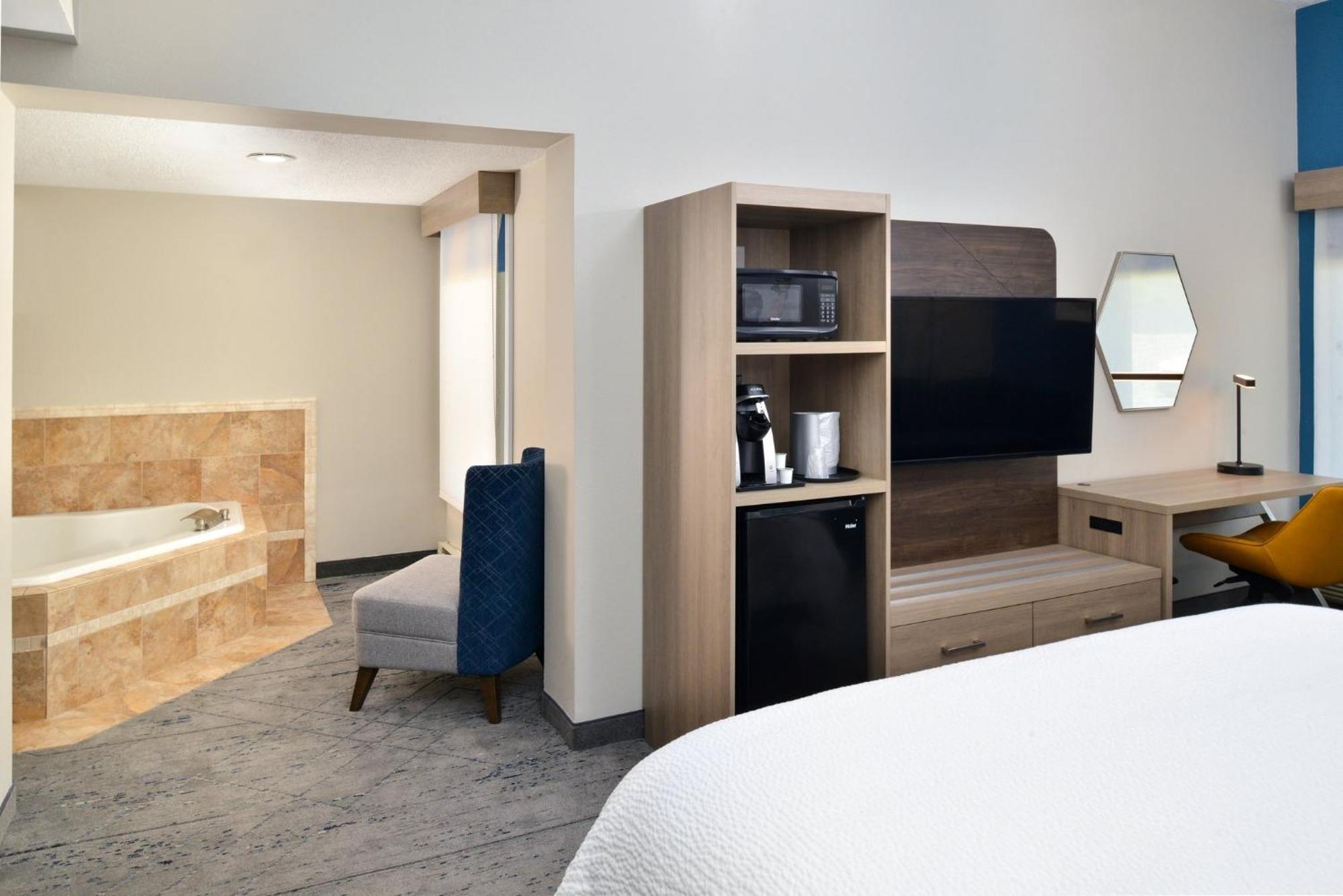 Holiday Inn Express Lewisburg - New Columbia By Ihg Eksteriør billede