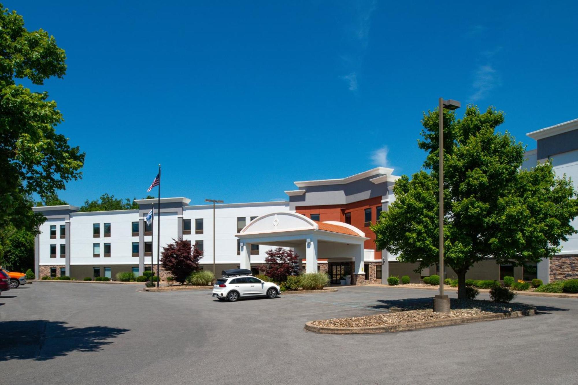 Holiday Inn Express Lewisburg - New Columbia By Ihg Eksteriør billede